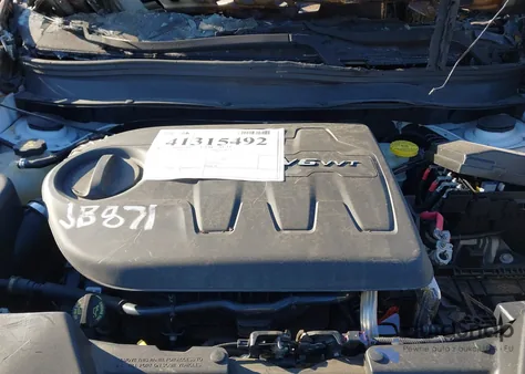 2017 Jeep Cherokee Latitude 4X4 from USA, damaged, VIN 1C4PJMCS6HW529977